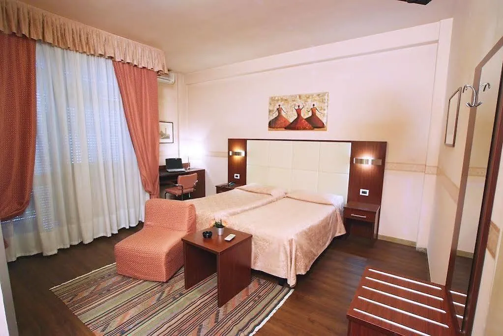 ***  Hotel Massimo D'Azeglio Montecatini Terme Itálie