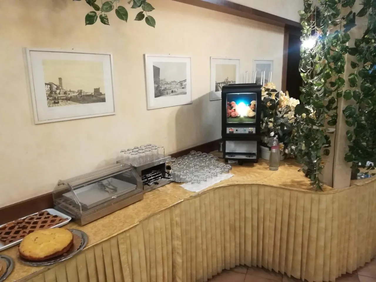 Hotel Massimo D'Azeglio Montecatini Terme 3*,