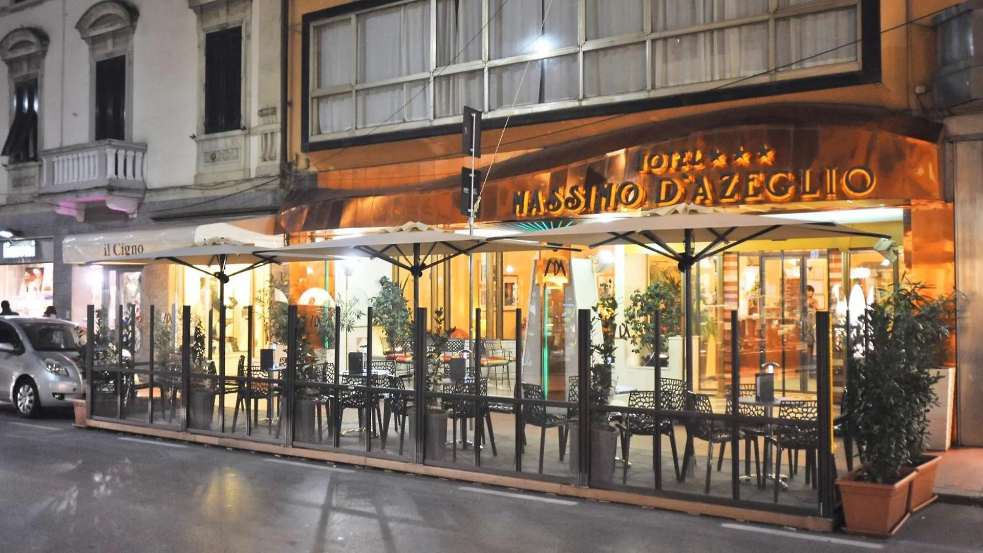 Hotel Massimo D\'Azeglio contacts
